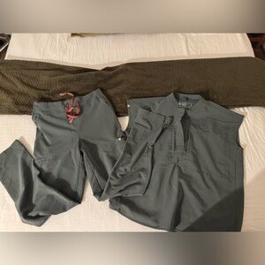 Figs Women's Top and Pants Set in Olive Green